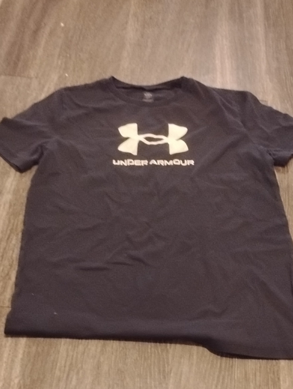 Youth Large Black Under Armour Shirt